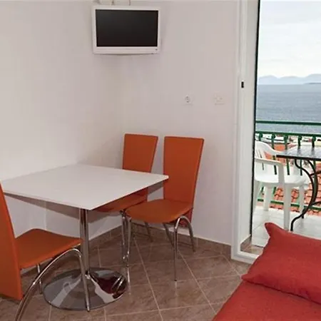 Apartments Igrane 아파트 이그라네