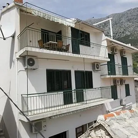 아파트 Apartments Igrane