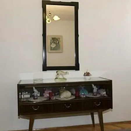 아파트 Apartments Igrane
