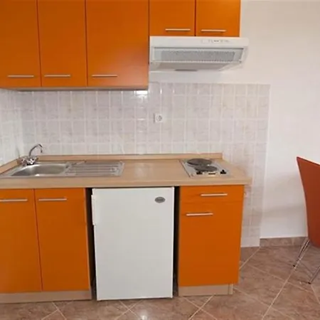 Apartments Igrane *