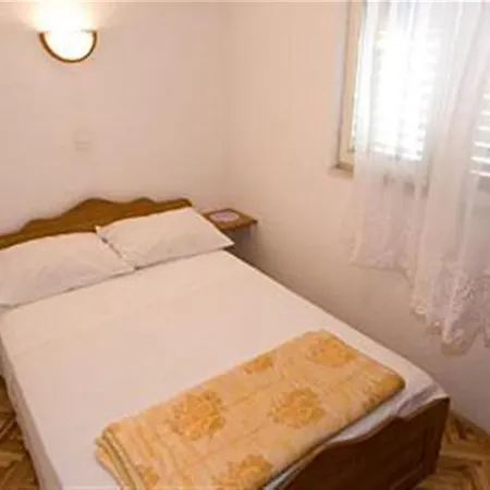 Apartments Igrane Igrane