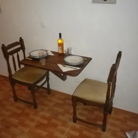 Apartments Igrane